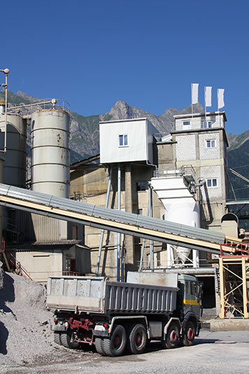 cement-plants-feature-landscape cement-plants-feature-landscape